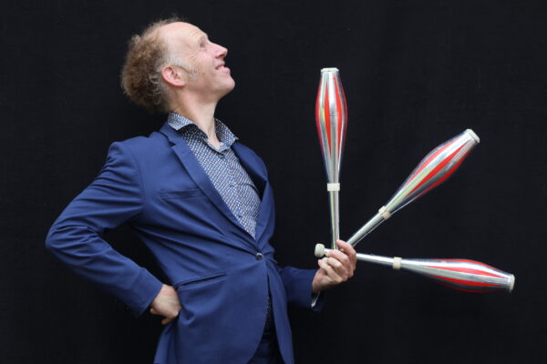 Zauberer Jongleur Arnold